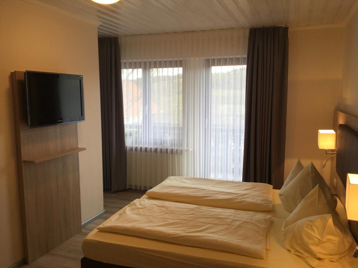 Landgasthof & Hotel Jossatal Breitenbach am Herzberg Esterno foto